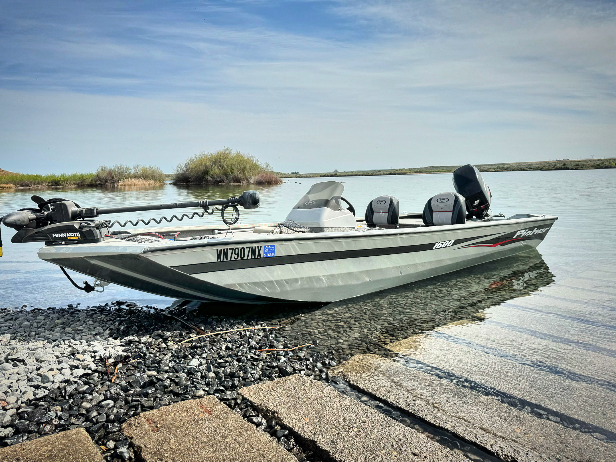 Lake fishing experience